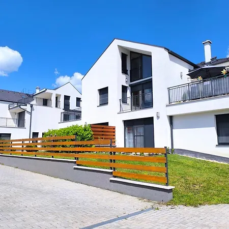 Blackbird Boutique *